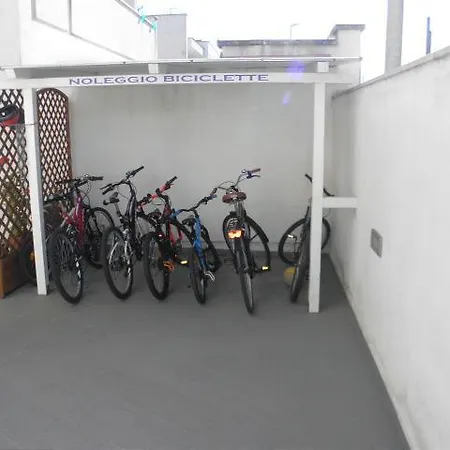 Hotel Blue Sky - San Foca