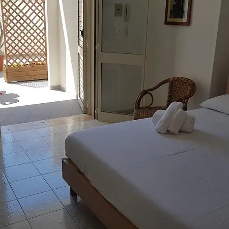 Blue Sky - Hotell San Foca